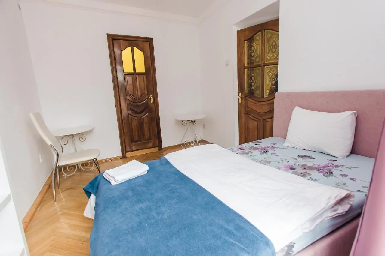 Апартаменти В Центрі Міста Lvov Apartmán