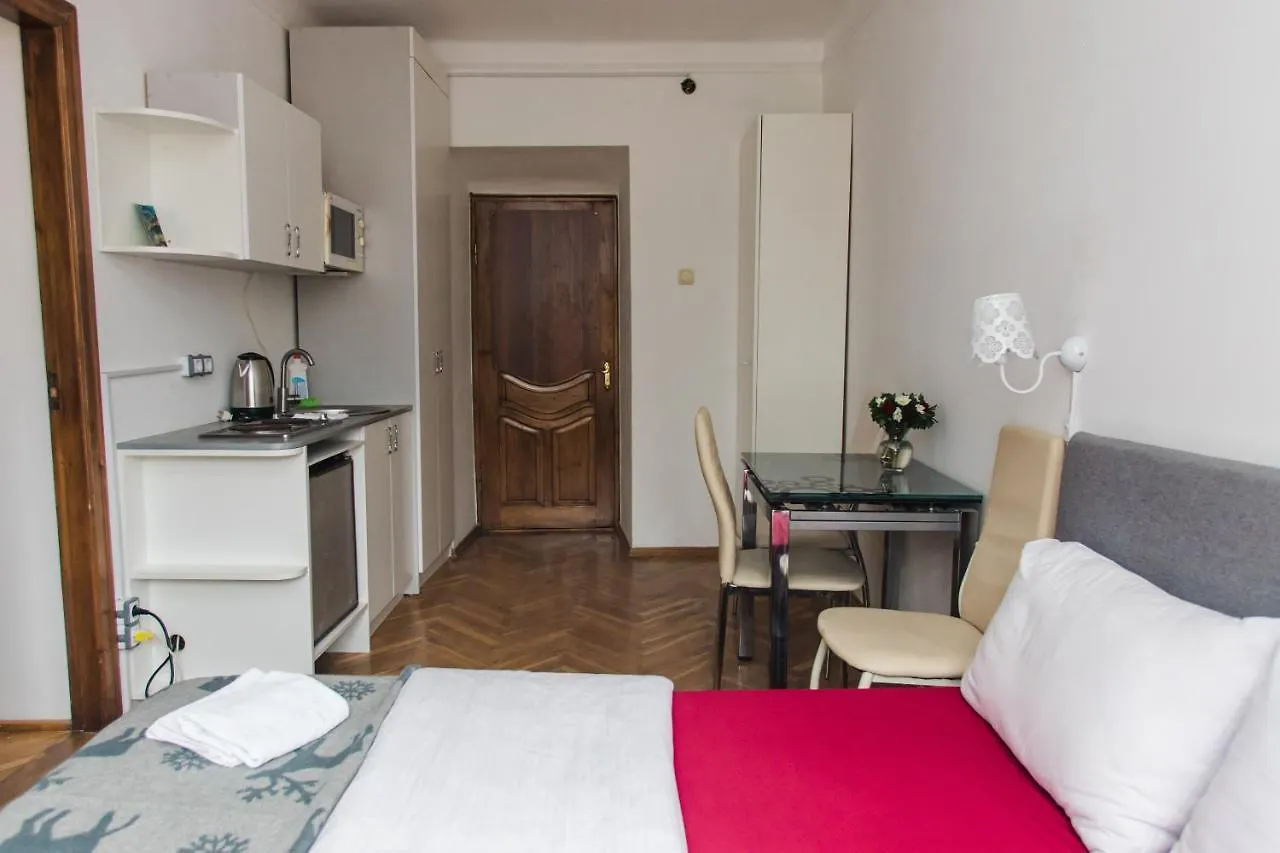 Апартаменти В Центрі Міста Lviv 0*,
